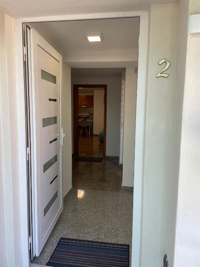 Apartmani Rozi Umag Exterior foto